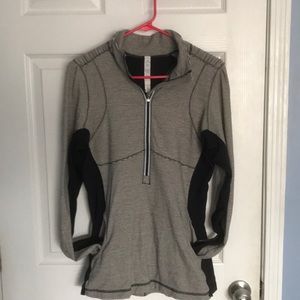 1/2 zip pullover Lululemon